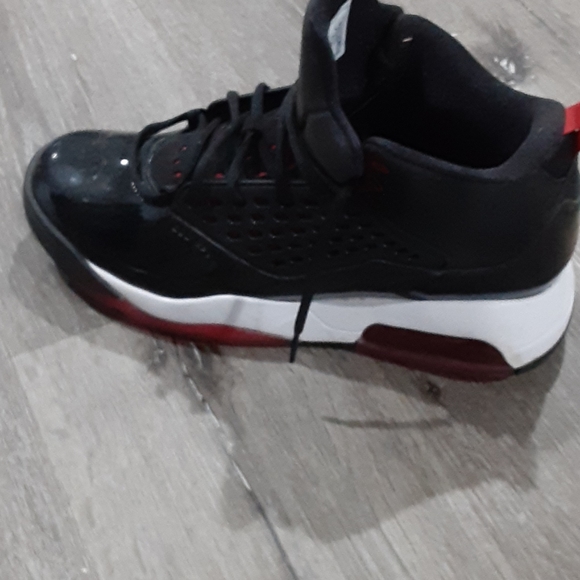 Men Jordan's - Picture 5 of 16